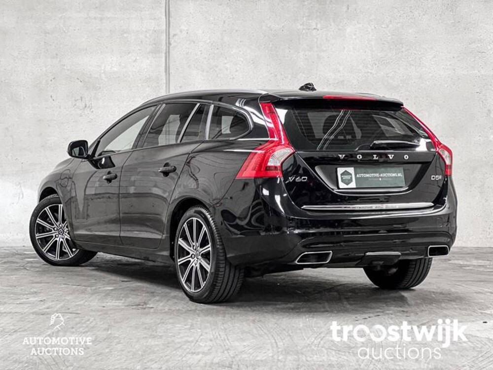 Volvo V60 2.4 D5 Twin Engine Plug-in Hybrid Special Edition 190pk 2016, -Orig. NL-, KZ-683-B