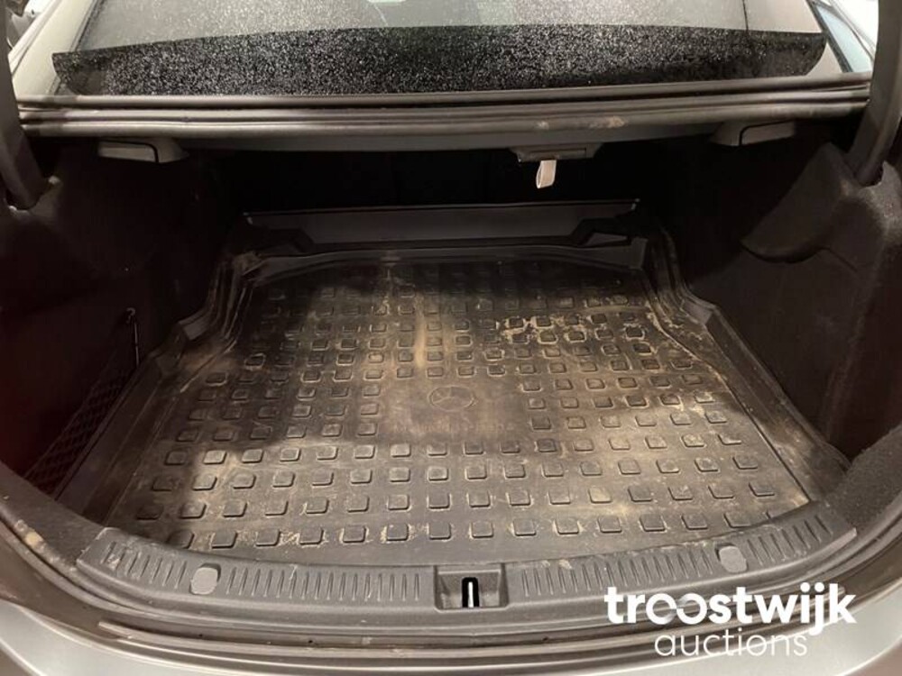 Mercedes-Benz E220d Business Solution Sport E-Klasse 194pk 2020 -Orig. NL-, H-779-PK