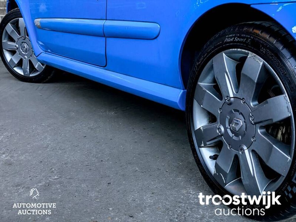 Renault Clio RS 182 / Renault Sport 182 2.0 16v 182pk 2005 -Youngtimer-