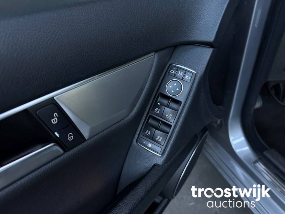 Mercedes-Benz 250 Bns125 Avant 204pk 2011 -Orig. NL-, 54-SHX-7