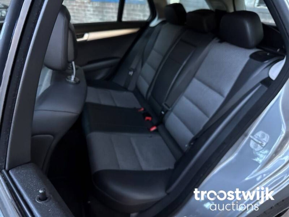 Mercedes-Benz 250 Bns125 Avant 204pk 2011 -Orig. NL-, 54-SHX-7