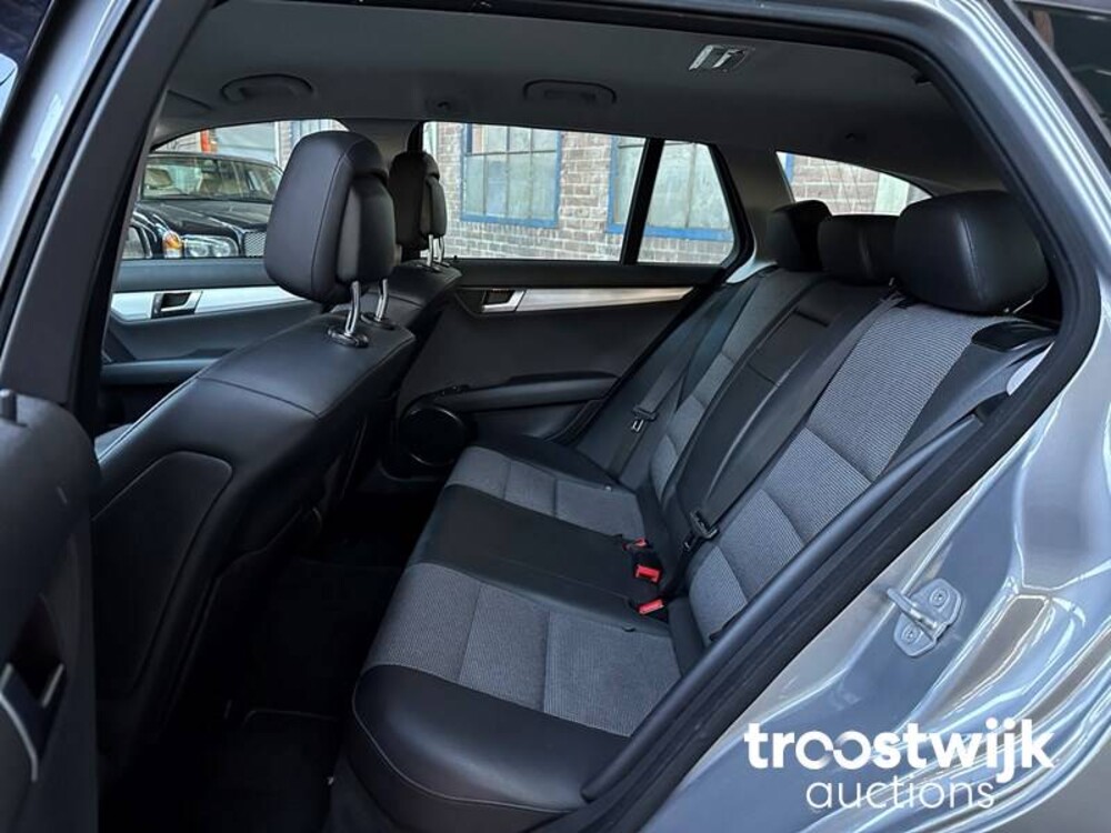 Mercedes-Benz 250 Bns125 Avant 204pk 2011 -Orig. NL-, 54-SHX-7