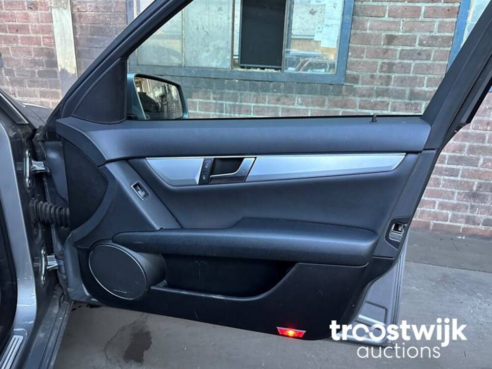 Mercedes-Benz 250 Bns125 Avant 204pk 2011 -Orig. NL-, 54-SHX-7