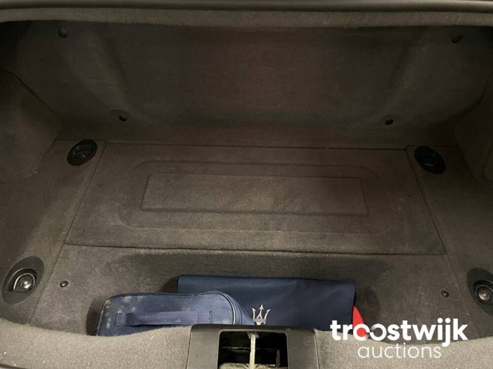 Maserati Granturismo 4.2 405pk 2013