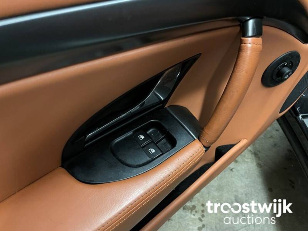 Maserati Granturismo 4.2 405pk 2013