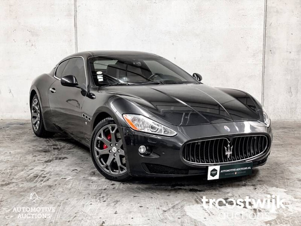 Maserati Granturismo 4.2 405pk 2013