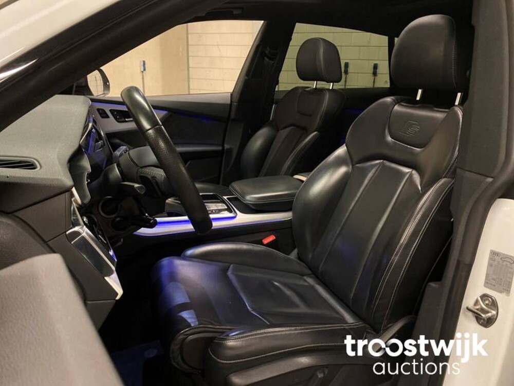 Audi Q8 50 TDI S-Line Quattro Pro Line 286pk 2019, T-583-JP