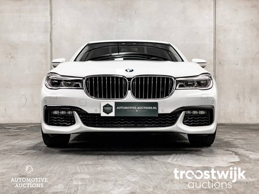 BMW 740i High Executive 326pk 2018 7-Serie, P-673-DS