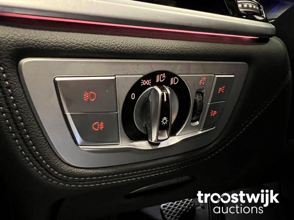 BMW 740i High Executive 326pk 2018 7-Serie, P-673-DS