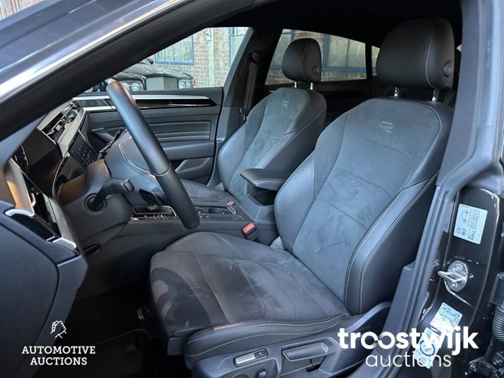 Volkswagen Arteon 1.4 TSI eHybrid R-Line Business+ 211pk 2022, S-584-XV