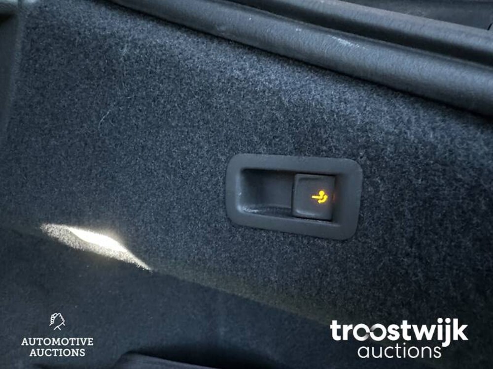 Volkswagen Arteon 1.4 TSI eHybrid R-Line Business+ 211pk 2022, S-584-XV