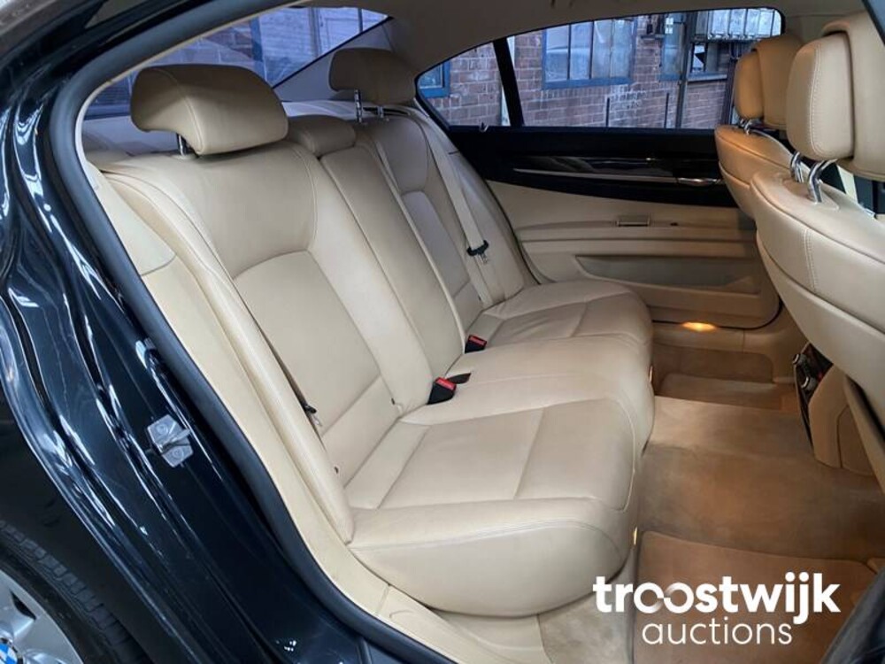 BMW 750 IL Active Hybrid 7-serie 465pk 2012