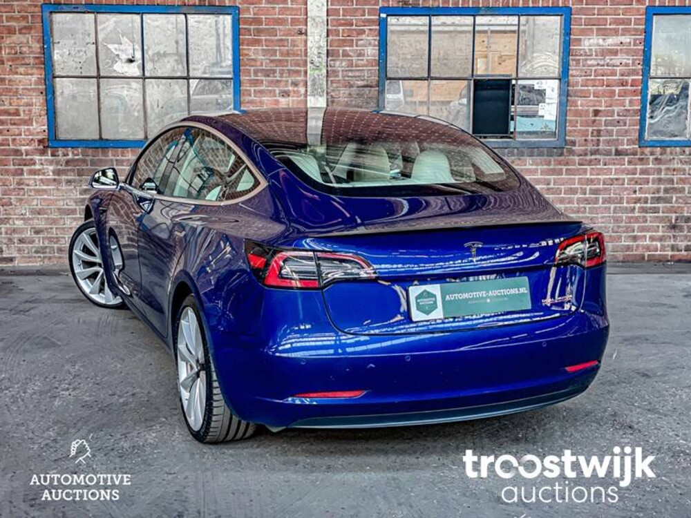 Tesla Model 3 Performance AWD Dual-Motor Dual-Motor 473pk 2019, ZL-538-T -Fabrieksgarantie-