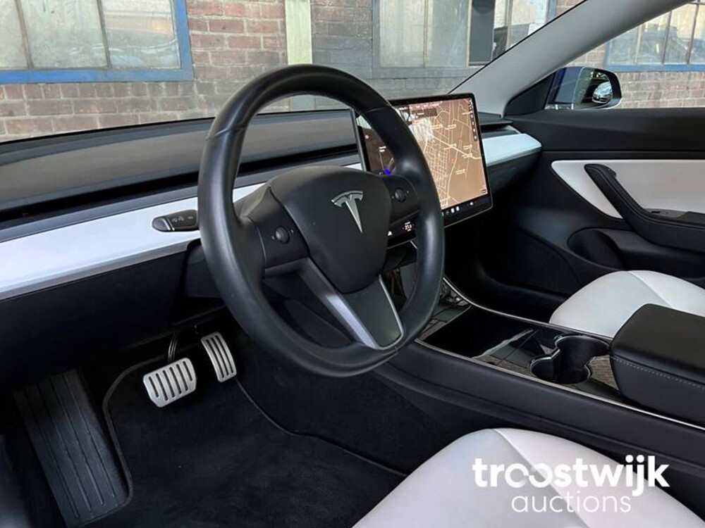 Tesla Model 3 Performance AWD Dual-Motor Dual-Motor 473pk 2019, ZL-538-T -Fabrieksgarantie-
