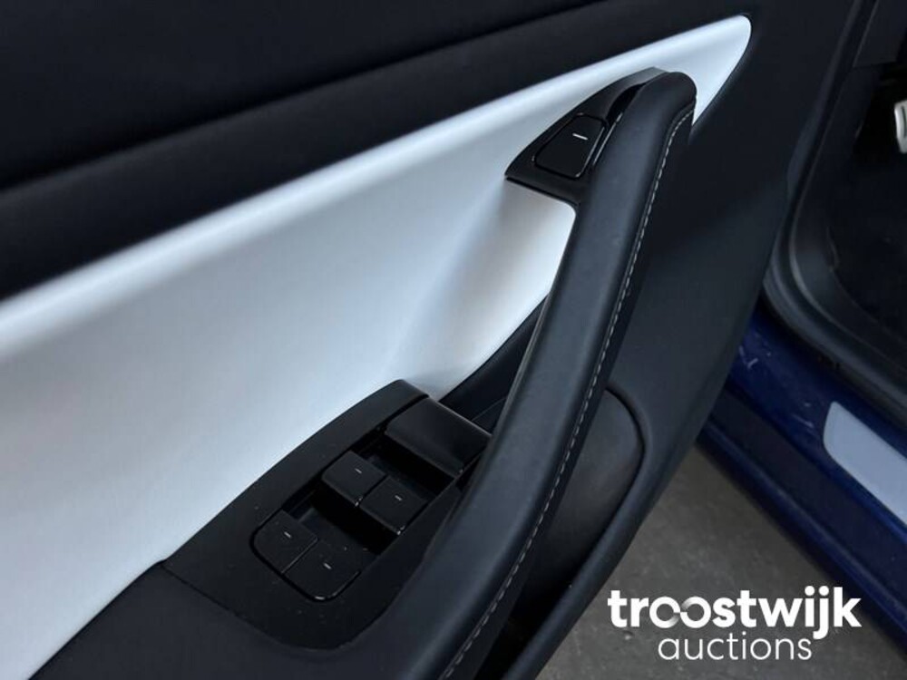 Tesla Model 3 Performance AWD Dual-Motor Dual-Motor 473pk 2019, ZL-538-T -Fabrieksgarantie-