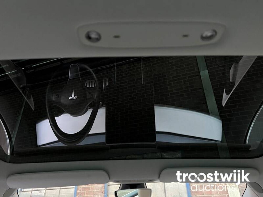 Tesla Model 3 Performance AWD Dual-Motor Dual-Motor 473pk 2019, ZL-538-T -Fabrieksgarantie-