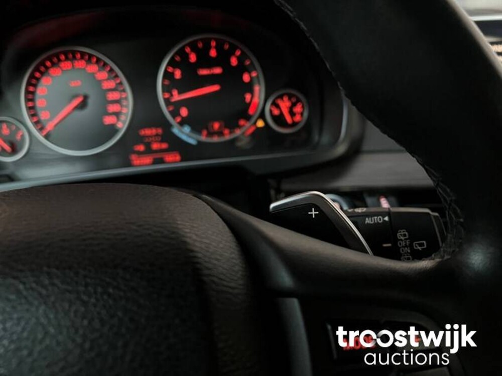 BMW X5 xDrive50i 7-Persoons 449pk 2014