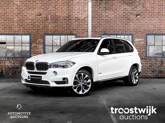 BMW X5 xDrive50i 7-Persoons 449pk 2014