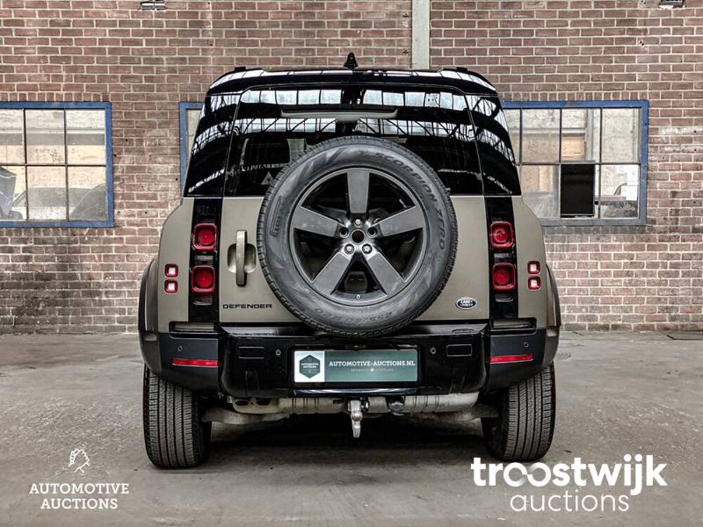 Land Rover Defender D240 110 7-Persoon Nieuw-Model 241pk 2020 -Orig. NL-, J-424-BD