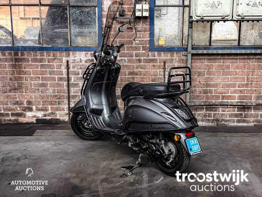 Vespa Sprint 4T -Special Edition- Piaggo 25km 2017, DKR-08-P
