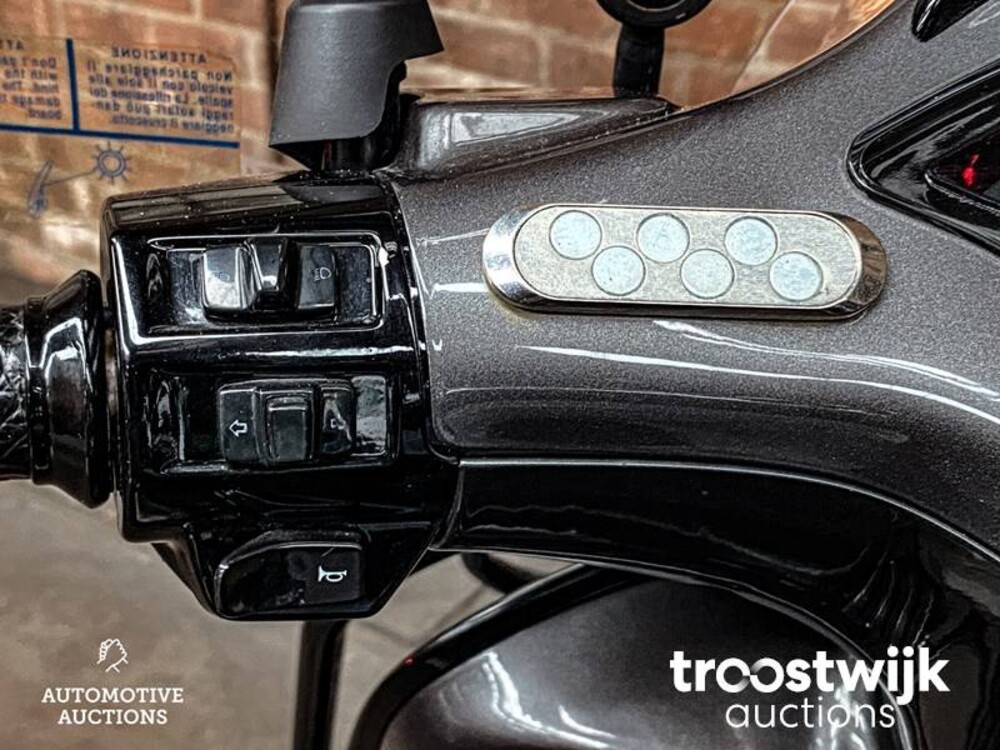 Vespa Sprint 4T -Special Edition- Piaggo 25km 2017, DKR-08-P