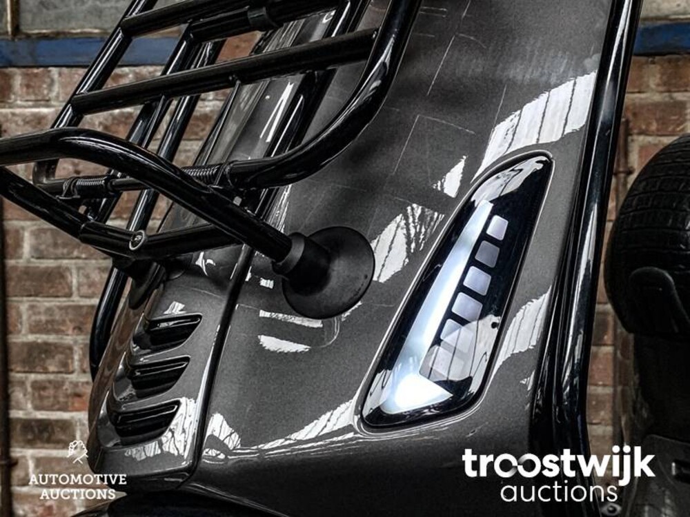 Vespa Sprint 4T -Special Edition- Piaggo 25km 2017, DKR-08-P