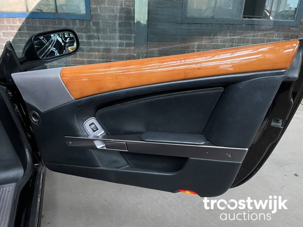 Aston Martin DB9 5.9 V12 457pk 2005 -Youngtimer-