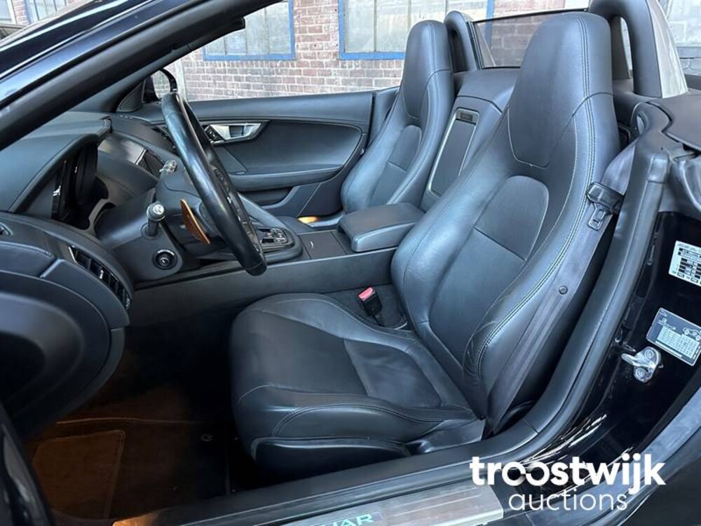 Jaguar F-TYPE S Convertible 3.0 V6  381pk 2013, T-187-DG