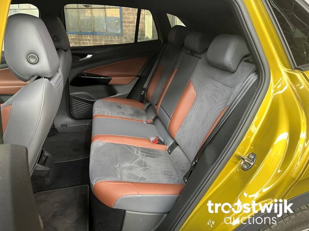 Volkswagen ID.4 PRO First-Edition 77 kWh 204pk 2020 -Orig.NL-, K-176-HN