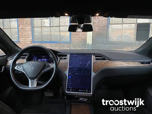 Tesla Model S 75D Base 245 kW -Orig. NL-, PV-559-K