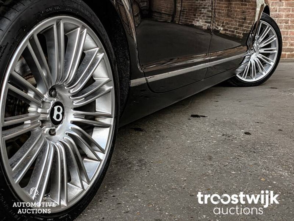 Bentley Continental Flying Spur Speed 610pk 2010