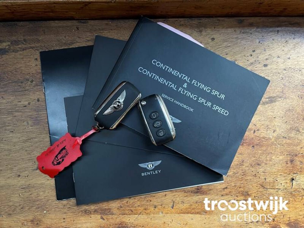 Bentley Continental Flying Spur Speed 610pk 2010