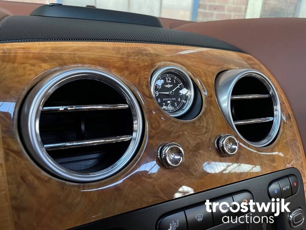 Bentley Continental Flying Spur Speed 610pk 2010