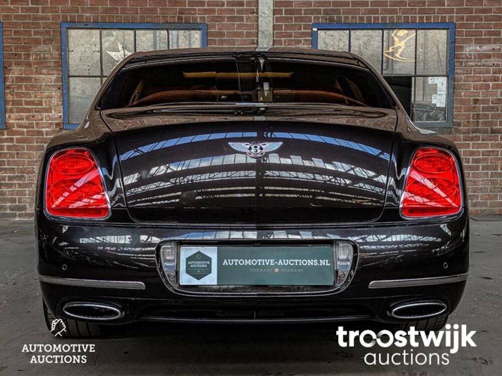 Bentley Continental Flying Spur Speed 610pk 2010