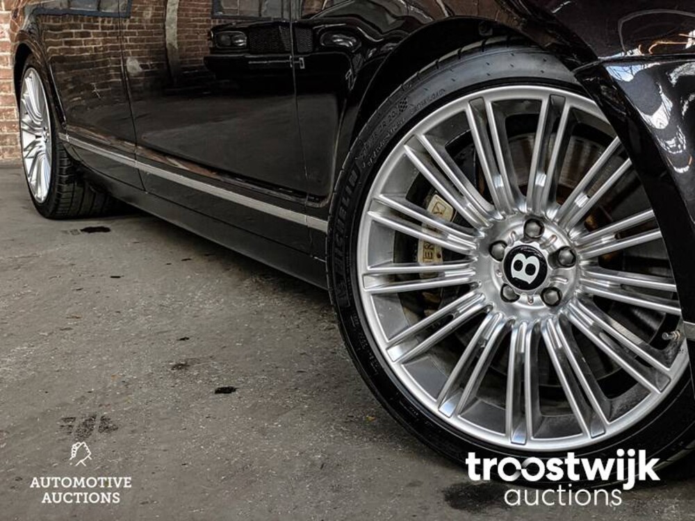 Bentley Continental Flying Spur Speed 610pk 2010