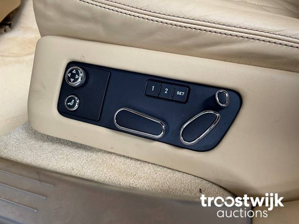 Bentley Continental Flying Spur Speed 610pk 2010