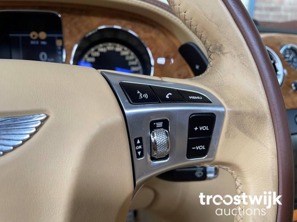 Bentley Continental Flying Spur Speed 610pk 2010