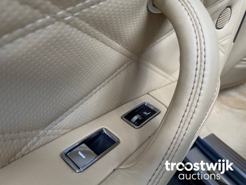 Bentley Continental Flying Spur Speed 610pk 2010