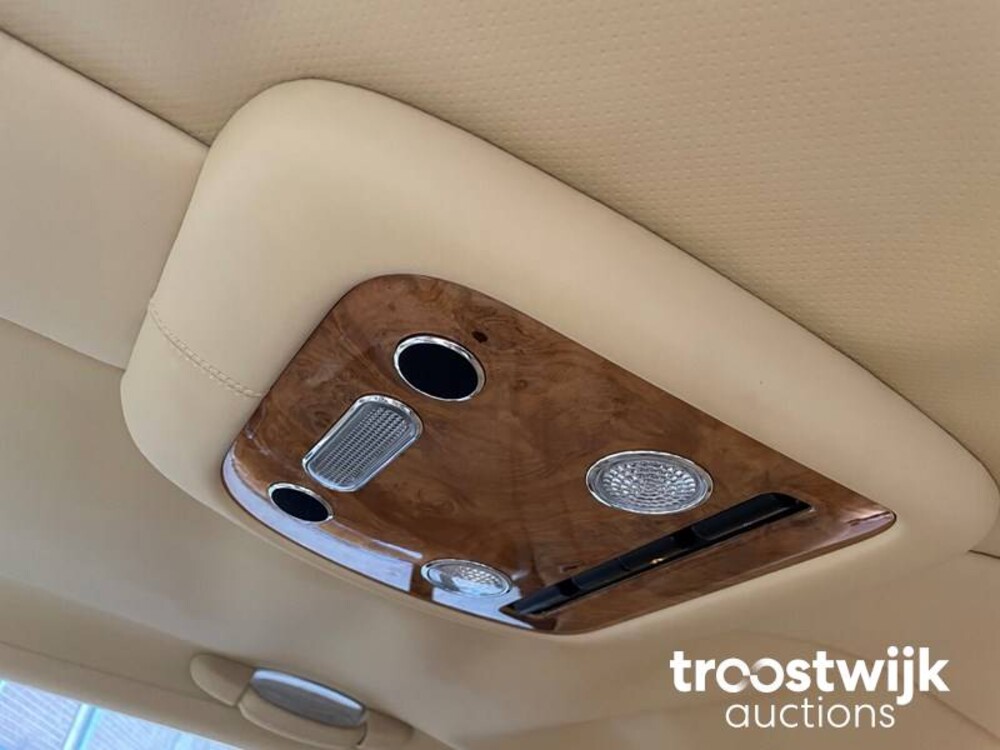 Bentley Continental Flying Spur Speed 610pk 2010