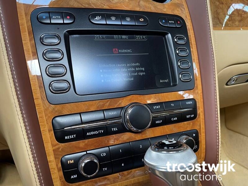 Bentley Continental Flying Spur Speed 610pk 2010