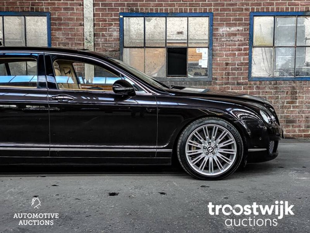 Bentley Continental Flying Spur Speed 610pk 2010
