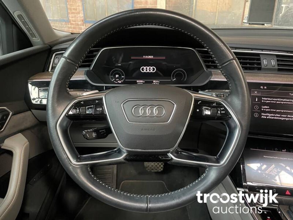 Audi E-Tron 55 Quattro advanced Pro Line Plus 95 kWh 360pk 2019, G-303-DZ