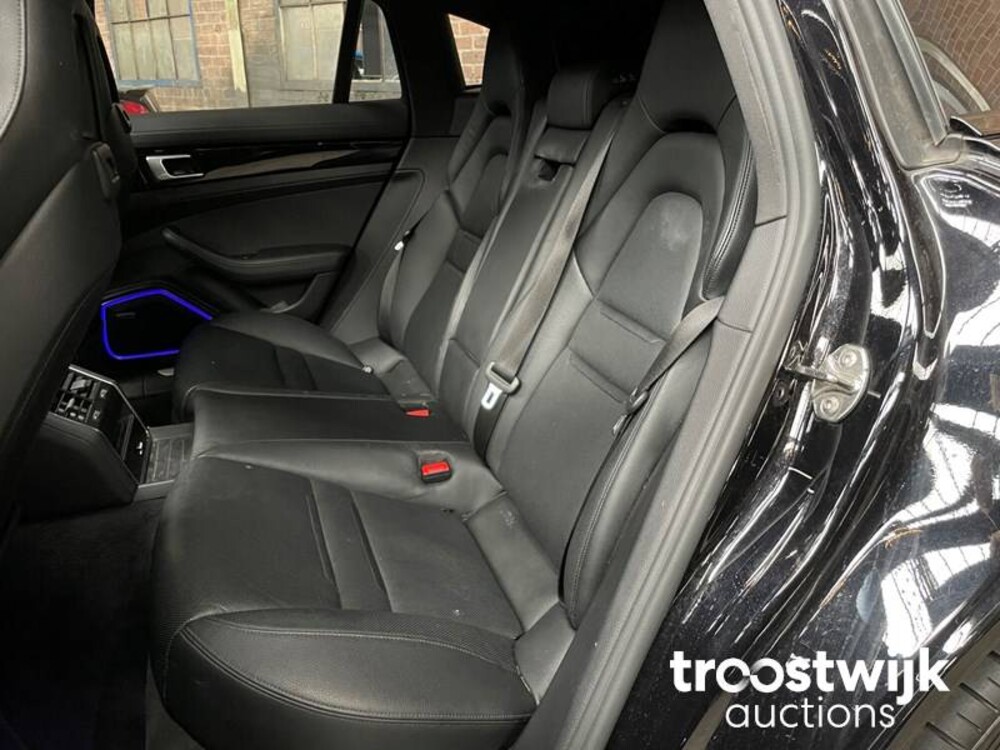 Porsche Panamera 4 E-Hybrid 2.9 V6 Plug-In Hybride 462pk SPORT-DESIGN SPORT-CHRONO 2017