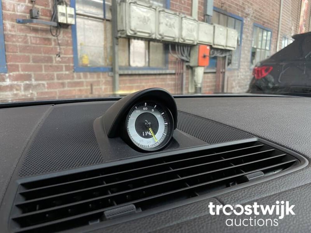 Porsche Panamera 4 E-Hybrid 2.9 V6 Plug-In Hybride 462pk SPORT-DESIGN SPORT-CHRONO 2017