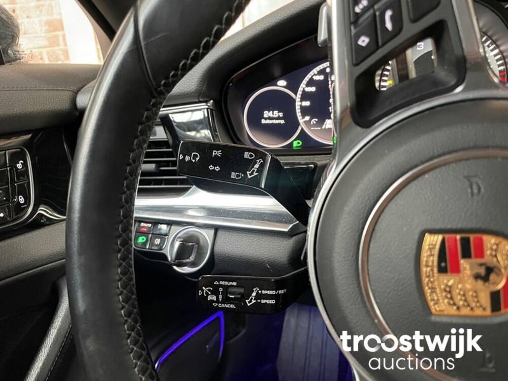 Porsche Panamera 4 E-Hybrid 2.9 V6 Plug-In Hybride 462pk SPORT-DESIGN SPORT-CHRONO 2017