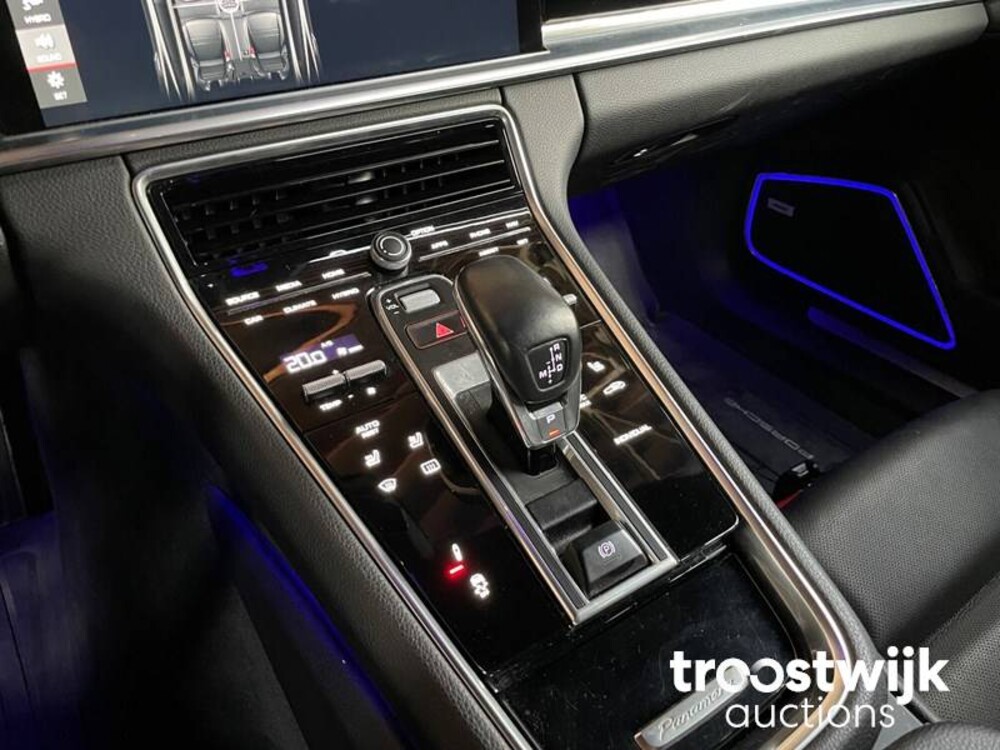 Porsche Panamera 4 E-Hybrid 2.9 V6 Plug-In Hybride 462pk SPORT-DESIGN SPORT-CHRONO 2017