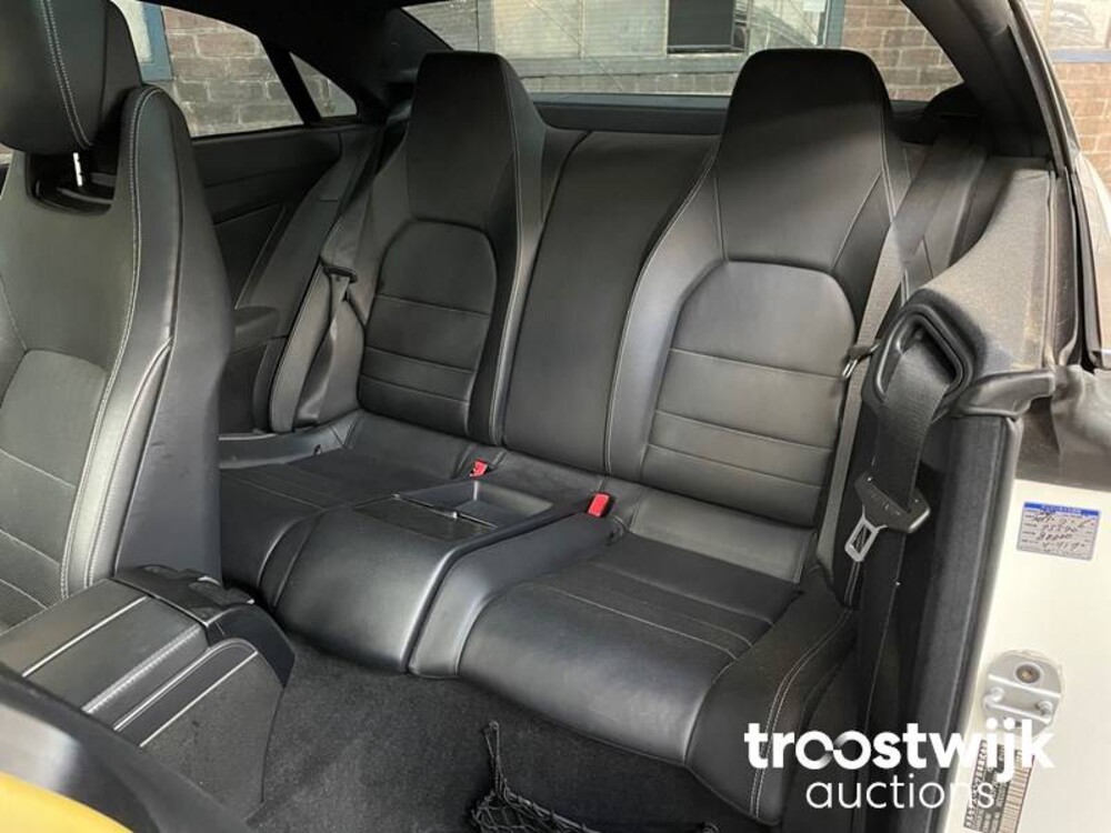 Mercedes-Benz E500 AMG 7G-TRONIC PLUS Coupé  388pk 2010