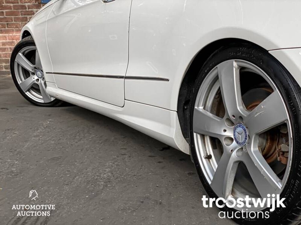 Mercedes-Benz E500 AMG 7G-TRONIC PLUS Coupé  388pk 2010