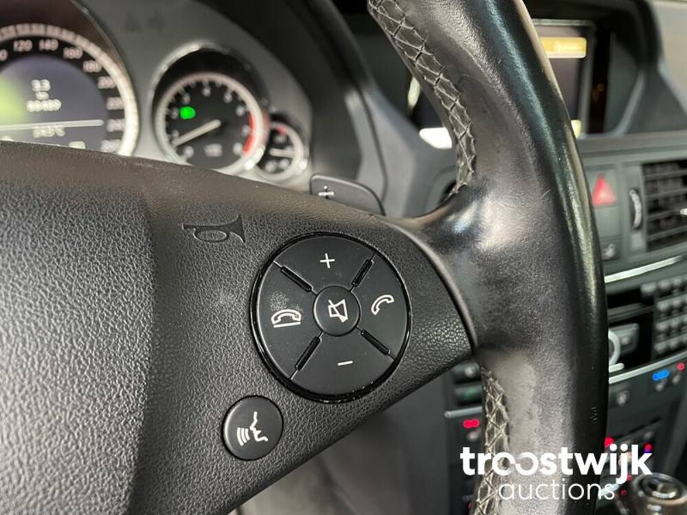 Mercedes-Benz E500 AMG 7G-TRONIC PLUS Coupé  388pk 2010