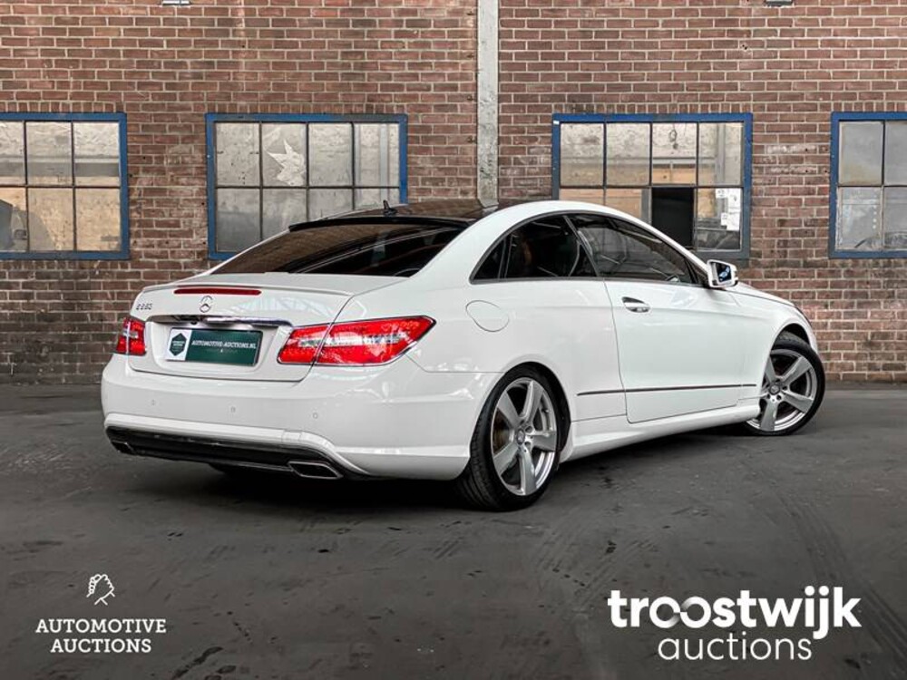 Mercedes-Benz E500 AMG 7G-TRONIC PLUS Coupé  388pk 2010